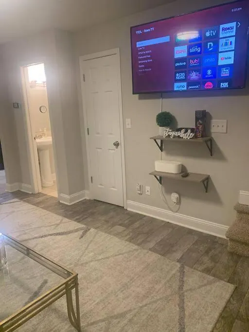 Welcome Home Charlotte Apartment